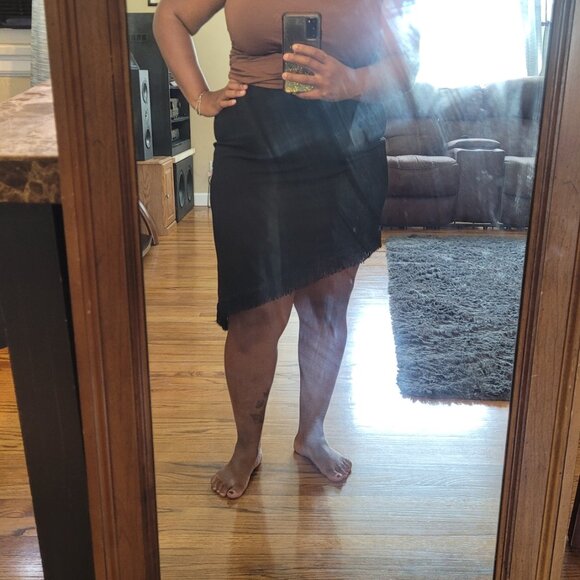 Fringe‎ Asymmetrical Black Skirt - Picture 5 of 6